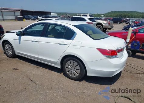 2012 Honda Accord 2.4 Lx из США, поврежденный, VIN 1HGCP2F34CA067593